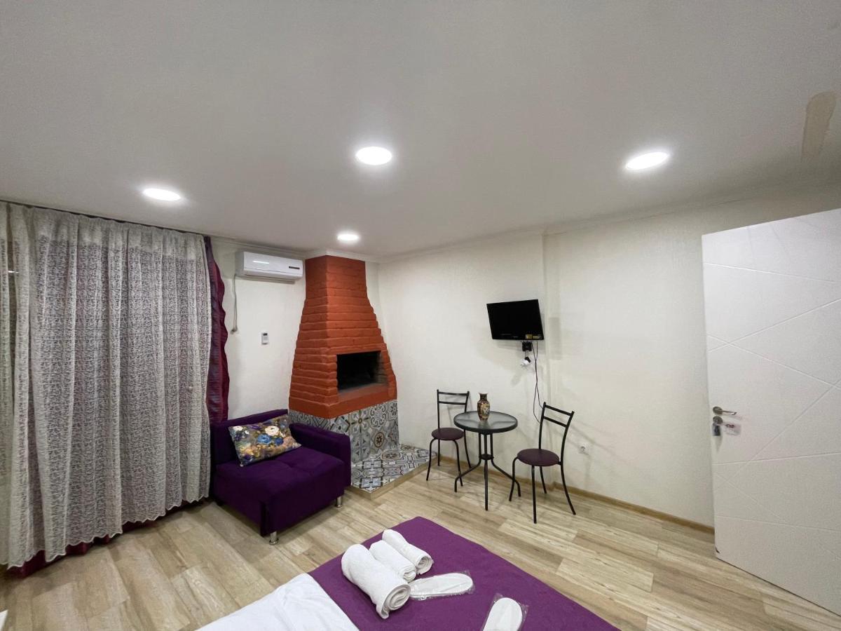 AA Hotel Tbilisi Buitenkant foto