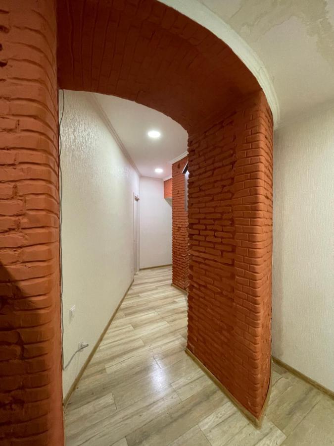 AA Hotel Tbilisi Buitenkant foto