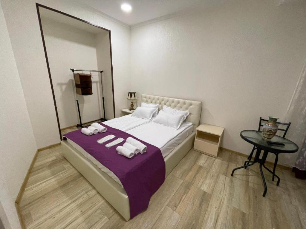 AA Hotel Tbilisi Buitenkant foto